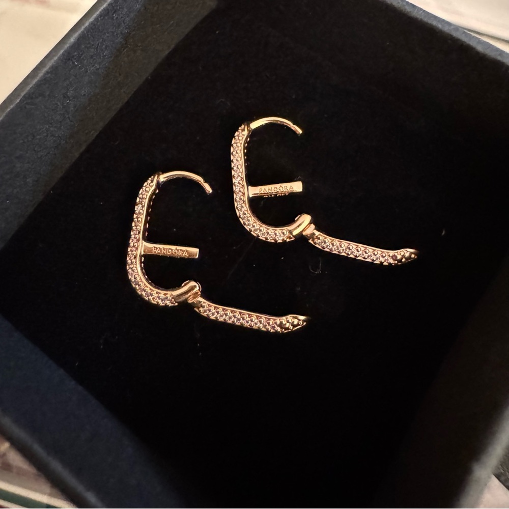Pandora ME Pavé Link Rose Gold Earrings (Pair) - Picture 4 of 6